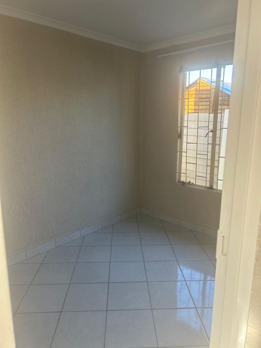 2 Bedroom Property for Sale in Boitekong North West